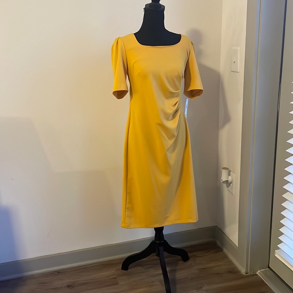 Yellow business dress size 6. Never worn
